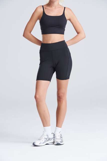 WOMEN'S RECYCLED TECH SHORTS