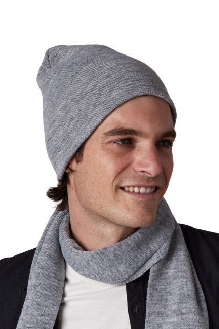 KNITTED BEANIE