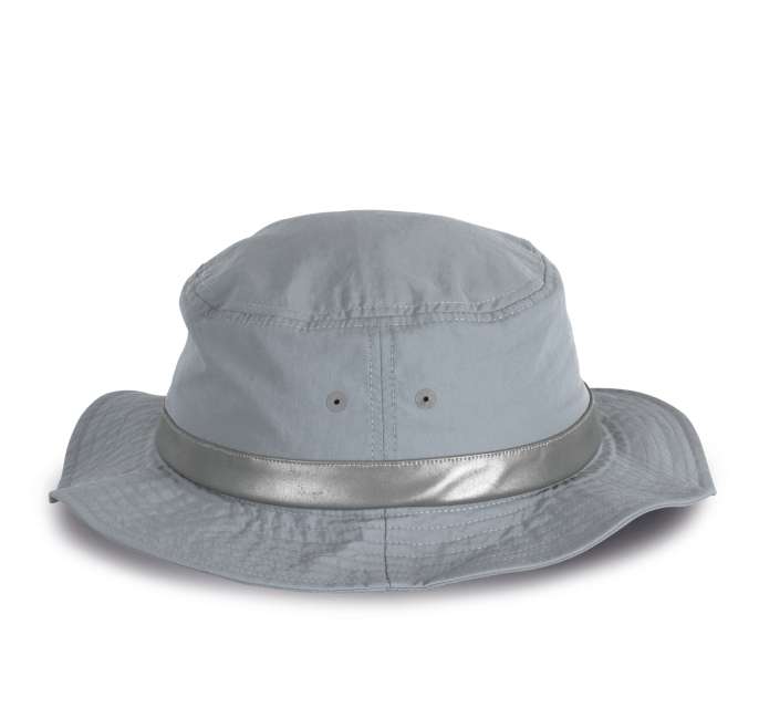 HAT WITH WIDE HEMS