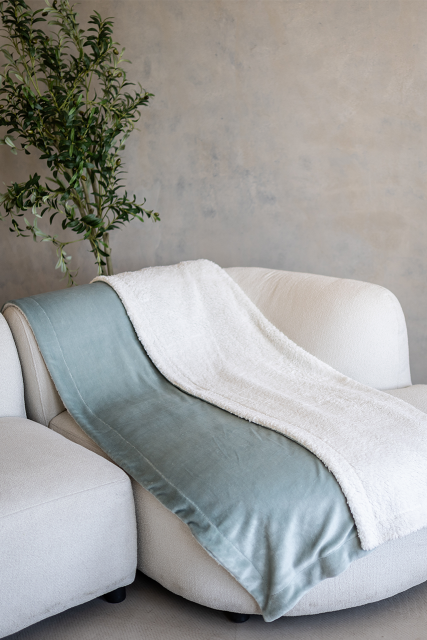 OLIMA DECKE MIT SHERPA-FUTTER