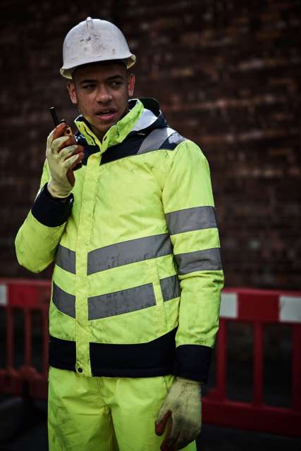 HI-VIS PRO KÉTTÓNUSÚ THERMOGEN FŰTÖTT DZSEKI